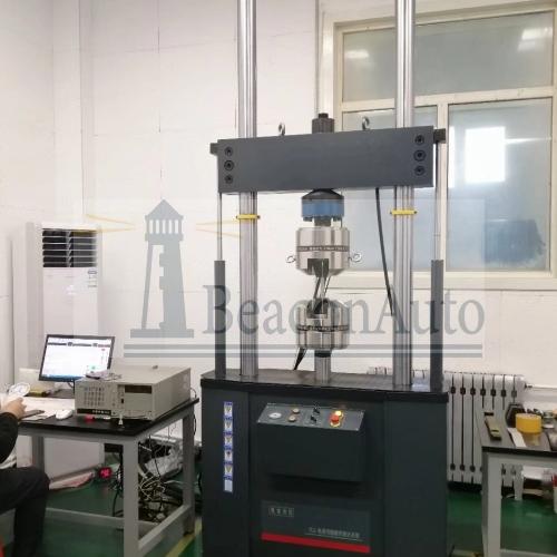 【免費下載】腰椎椎體間融合器扭轉疲勞試驗機