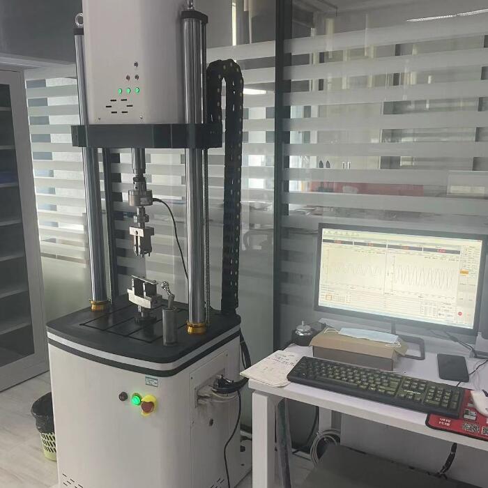 1678327750719431.jpg 膝關(guān)節(jié)疲勞模擬試驗機.jpg